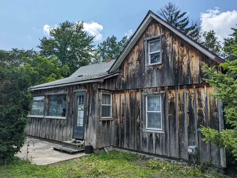 145 N Mackinaw, Au Gres, MI 48703