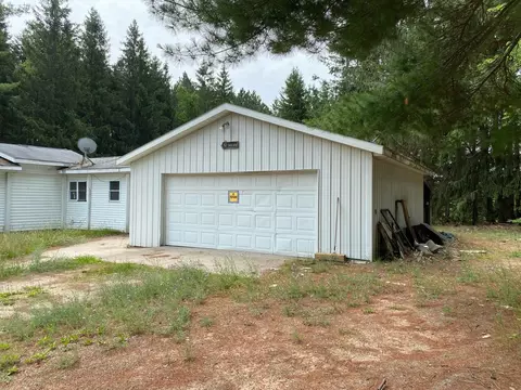12282 Coster, Fife Lake, MI 49633