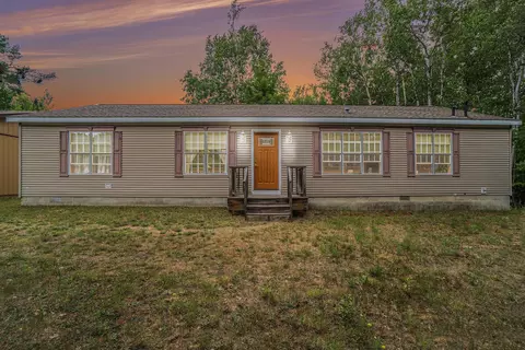 10440 Diamond Park, Interlochen, MI 49643