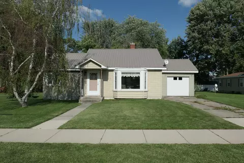 310 N Sterling, Ashley, MI 48806