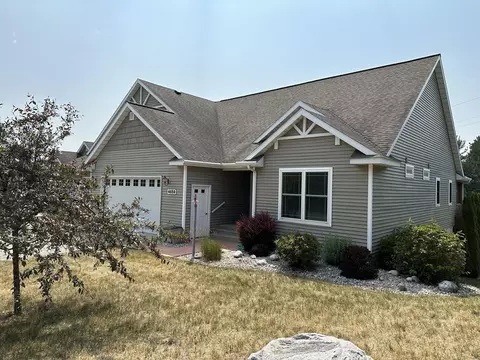 4659 Black Bear, Traverse City, MI 49685