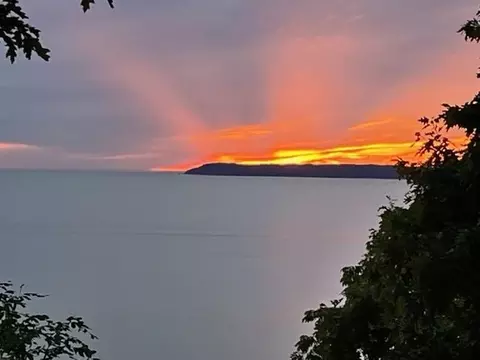 2122 Ridge Top, Glen Arbor, MI 49636