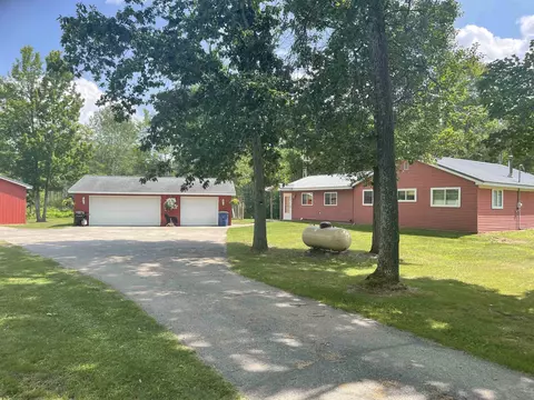 4011 Brodie, South Branch, MI 48761