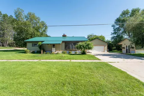 412 Coker, Farwell, MI 48622