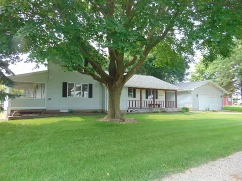 628 W Pierce Rd, Ithaca, MI 48847 photo 2