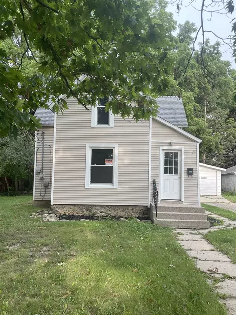 206 N Grover, Alma, MI 48801