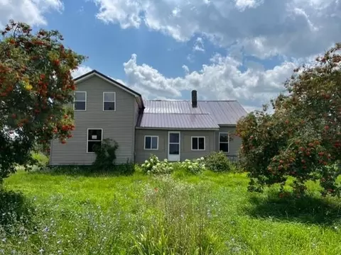 13846 10 Mile, Greenville, MI 48838