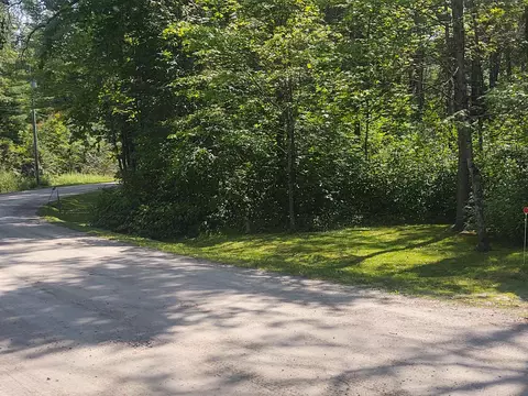 2123 Campfire, Alger, MI 48610 photo 17