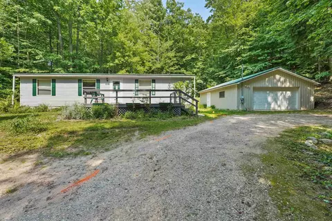 3175 S Scenic, Frankfort, MI 49635
