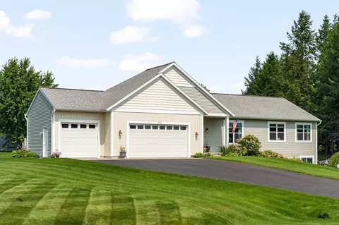 842 Jayrogers, Traverse City, MI 49696