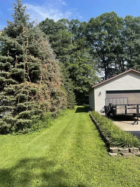 4137 E Michigan, Au Gres, MI 48703 photo 2