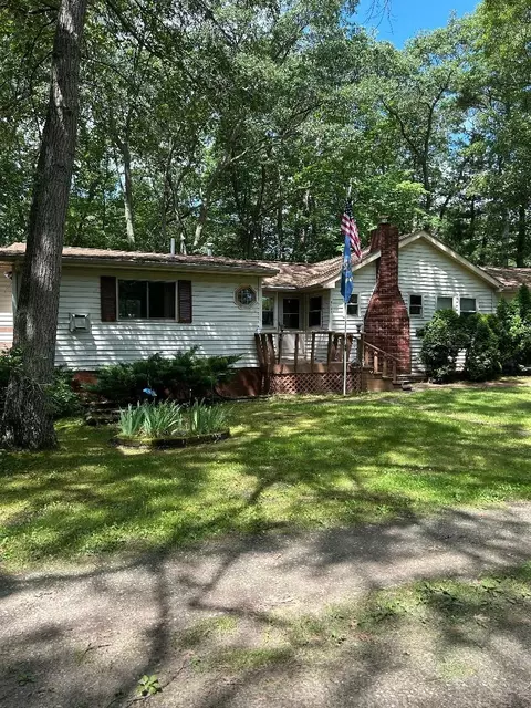 1018 S 12th, Au Gres, MI 48703 photo 2