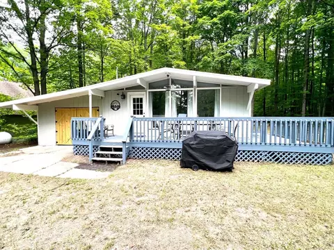 5975 Pineview, Elmira, MI 49730