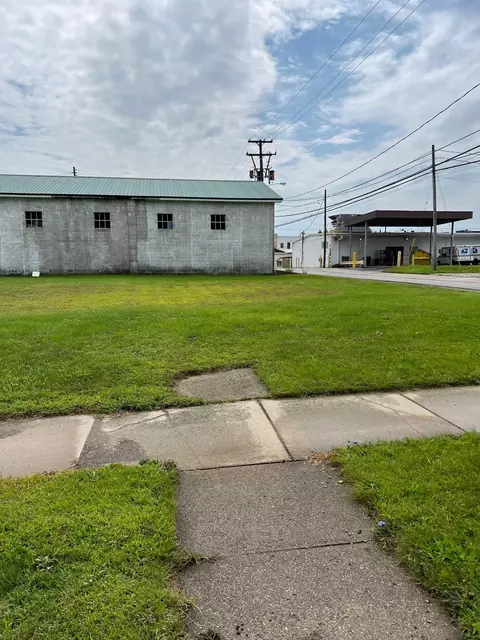 120 Emerson, Ithaca, MI 48847 photo 6