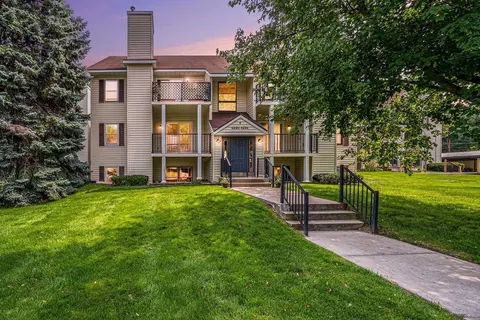 4220 Mitchell Crk #1, Traverse City, MI 49686