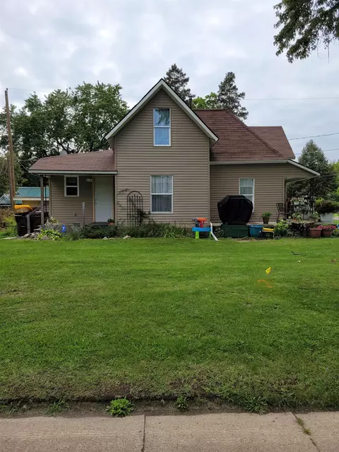 516 Ely, Alma, MI 48801 photo 2