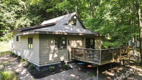 8242 S Sullivan, Cedar, MI 49621 photo 67