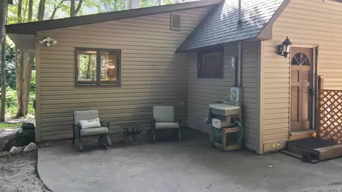 8242 S Sullivan, Cedar, MI 49621 photo 71