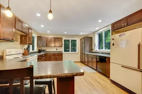 8242 S Sullivan, Cedar, MI 49621 photo 16