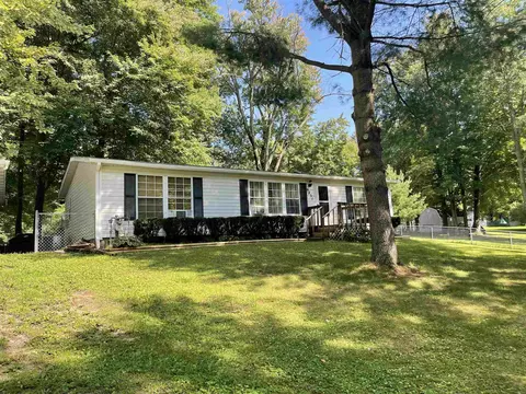 9251 East, Lake, MI 48632