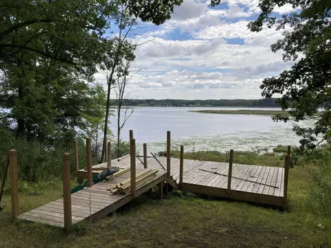 4414 Woodridge, Hale, MI 48739