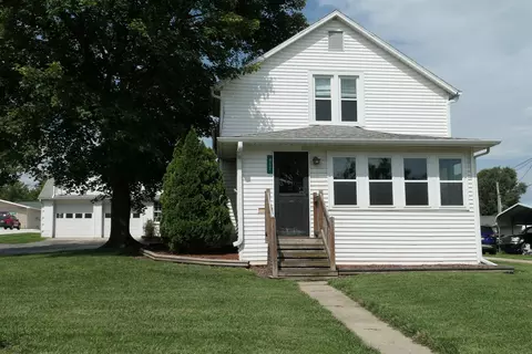 617 E Washington, Saint Louis, MI 48880