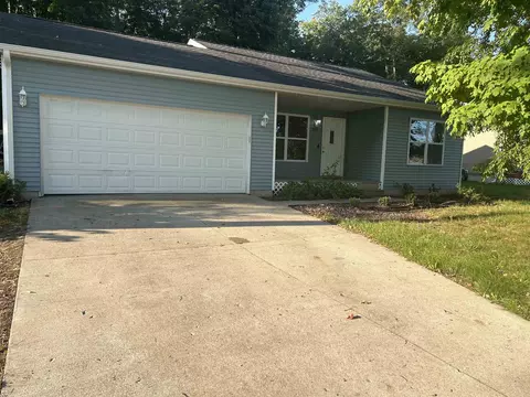 5173 Palmer, Traverse City, MI 49685