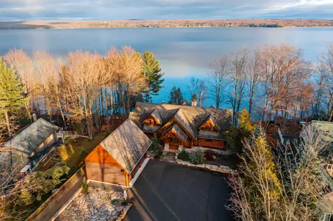 2015 NW Torch Lk, Kewadin, MI 49648