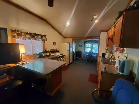 5281 Park, Harrison, MI 48625 photo 3