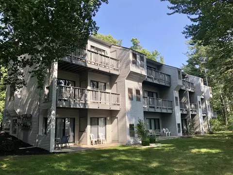 5668 Creeks #99, Williamsburg, MI 49690