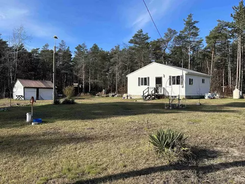 5545 Twin Lk, Marion, MI 49665
