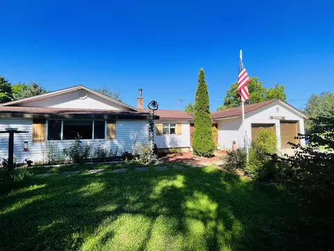 6436 Traverse, Thompsonville, MI 49683