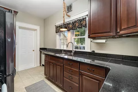 484 W Wright, Shepherd, MI 48883 photo 7