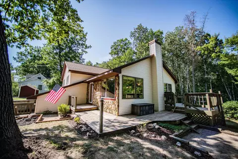 363 Bass Lk, Traverse City, MI 49685