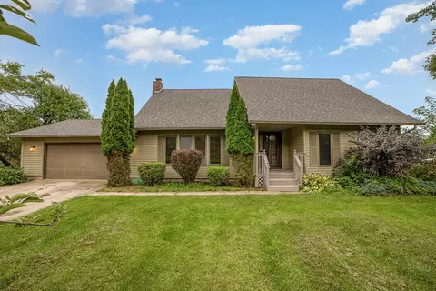 5865 Carriage, Mount Pleasant, MI 48858