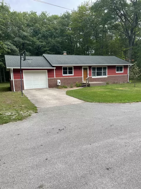 3671 Birchcrest, East Tawas, MI 48730
