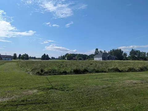 0 S S Ct #STE RN DRIVE & PORTSIDE, Au Gres, MI 48703