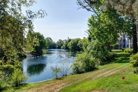 545 Riverine #304, Traverse City, MI 49684