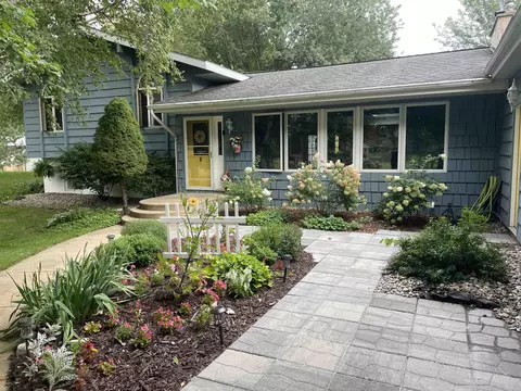5775 Carriage, Mount Pleasant, MI 48858