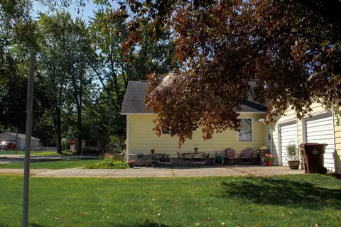 151 E Cottage, Shepherd, MI 48883 photo 3