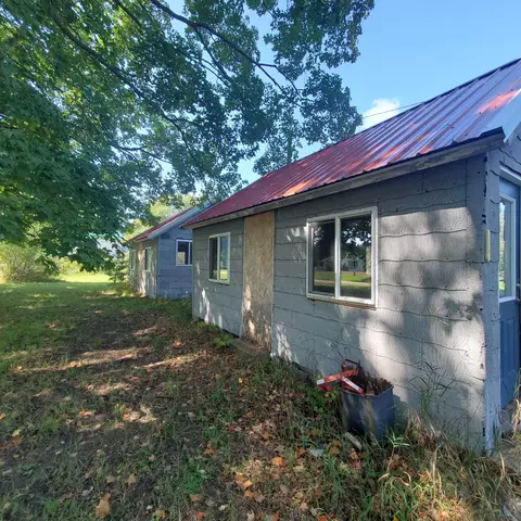 321 E Pne, Mesick, MI 49668 photo 9