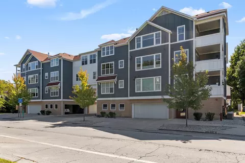 825 Seventh #207, Traverse City, MI 49684