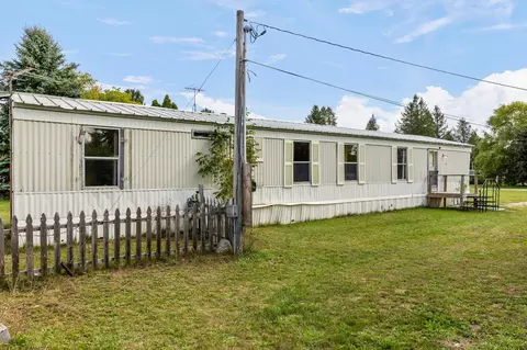 5138 W Mobile, Traverse City, MI 49685