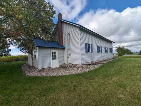 492 Delano, Au Gres, MI 48703 photo 5