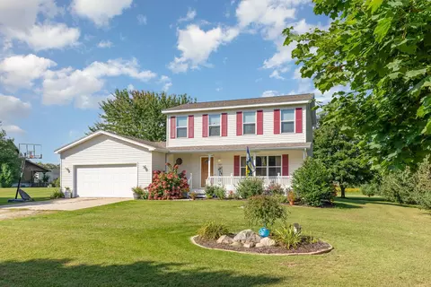 7885 N Luce, Alma, MI 48801