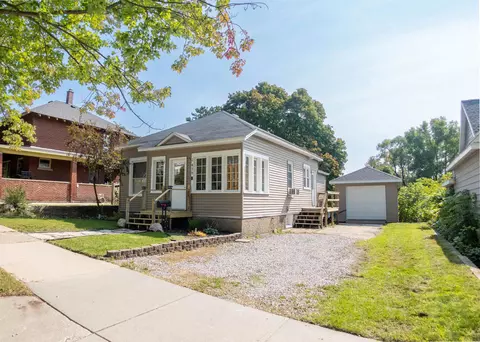418 E Bremer, Cadillac, MI 49601
