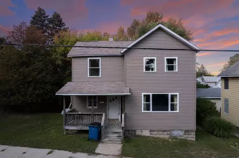 216 9th, Manistee, MI 49660