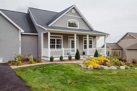 2542 W Crown 3 #3 : 3, Traverse City, MI 49685