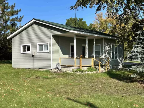 2497 Lake, Central Lake, MI 49622