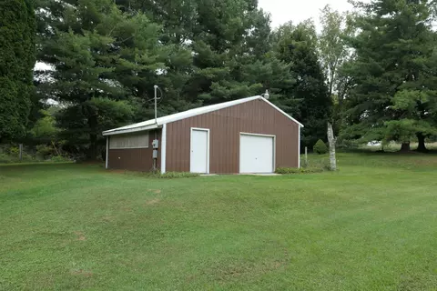 5669 Lake Montcalm, Edmore, MI 48829 photo 37